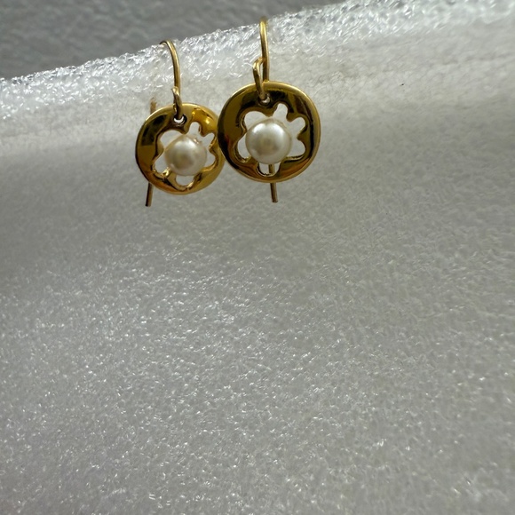 Drop earrings with pearl in the middle of primrose - Picture 2 of 5